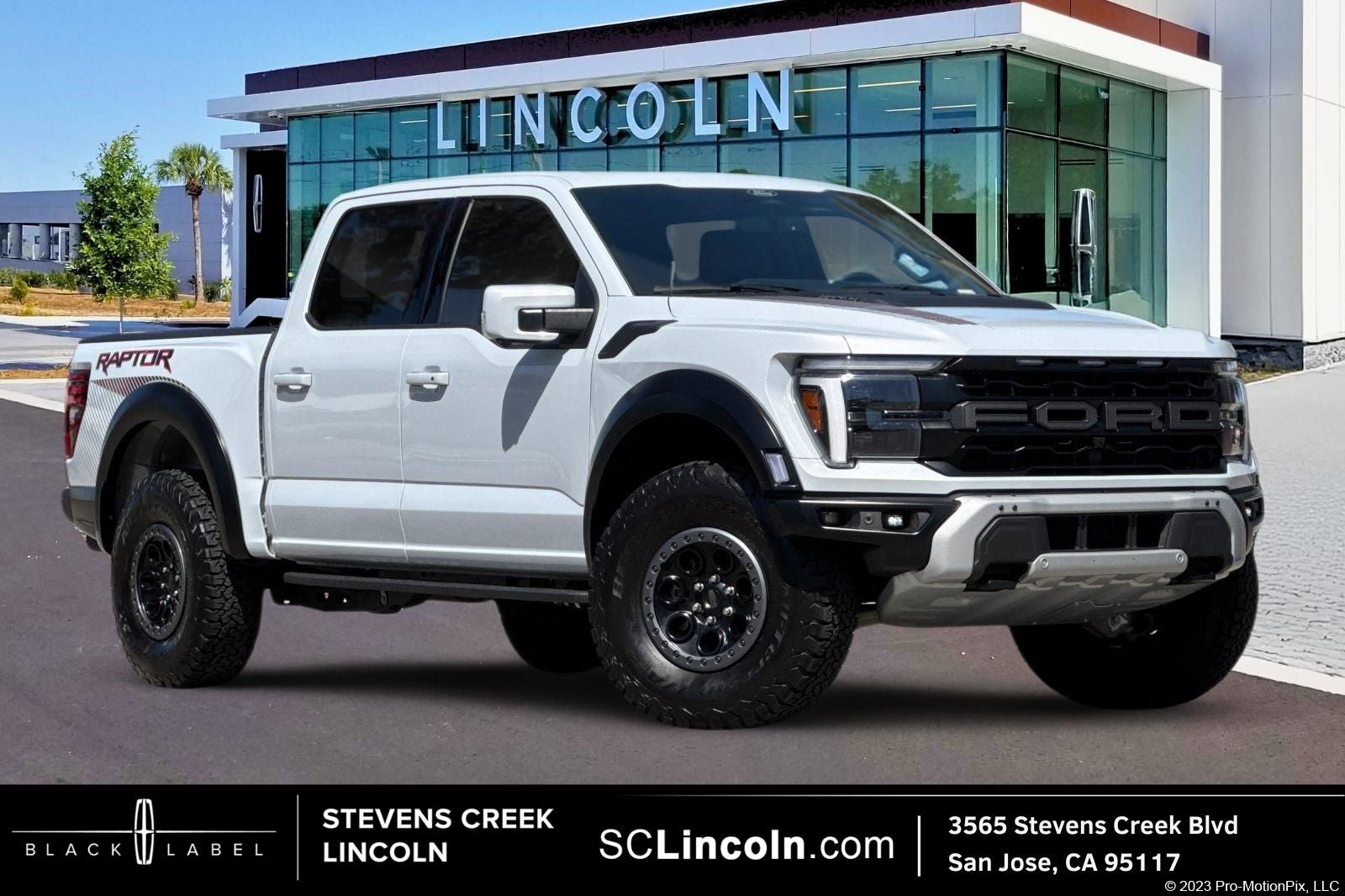 2025 Ford F-150 Raptor 802A Raptor 37 in White Metallic — front three-quarter view