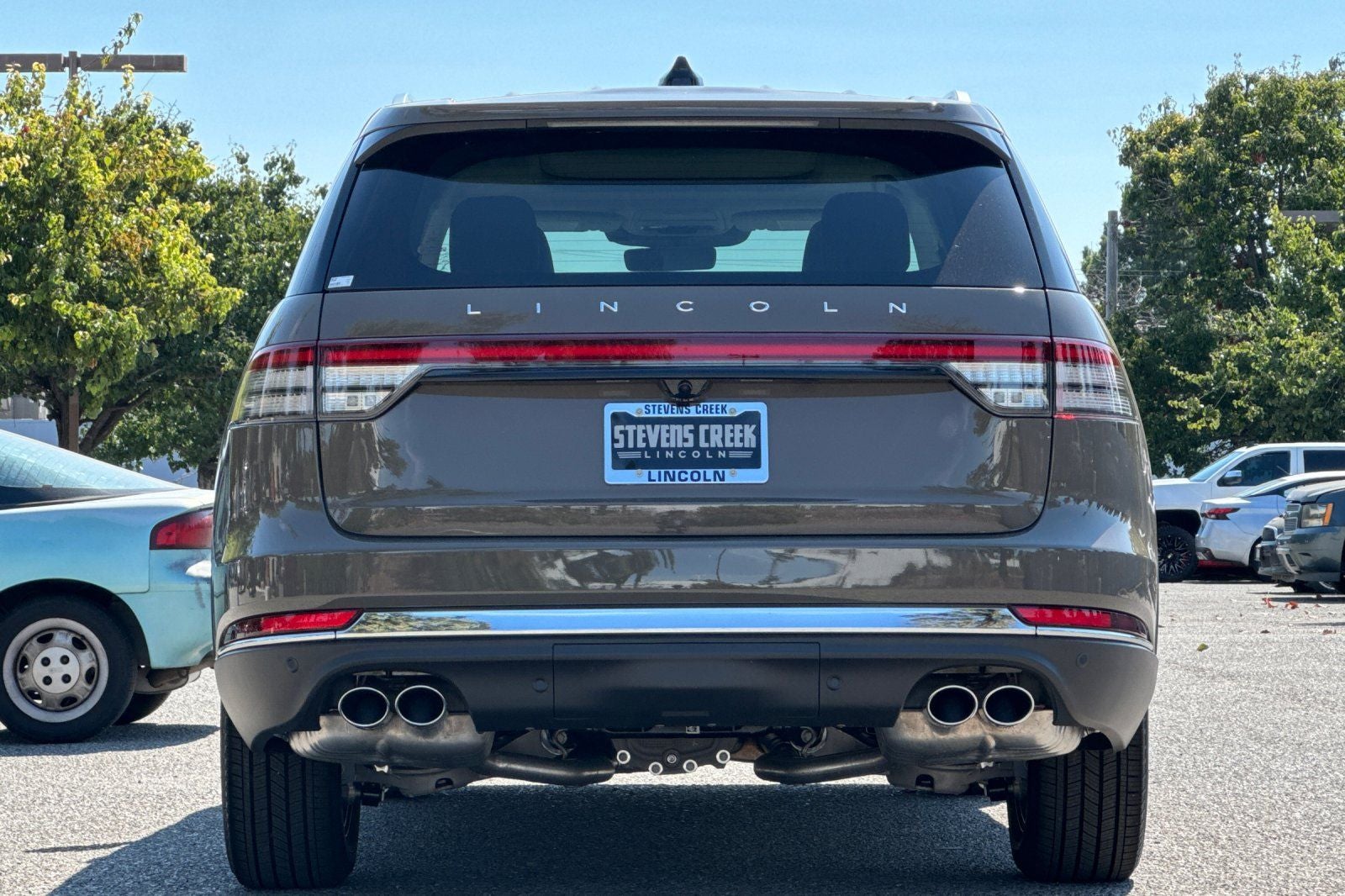 2026 Lincoln Aviator — detail view