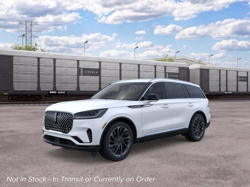 2026 Lincoln Aviator Reserve in Pristine White Metallic Tri-Coat — front three-quarter view