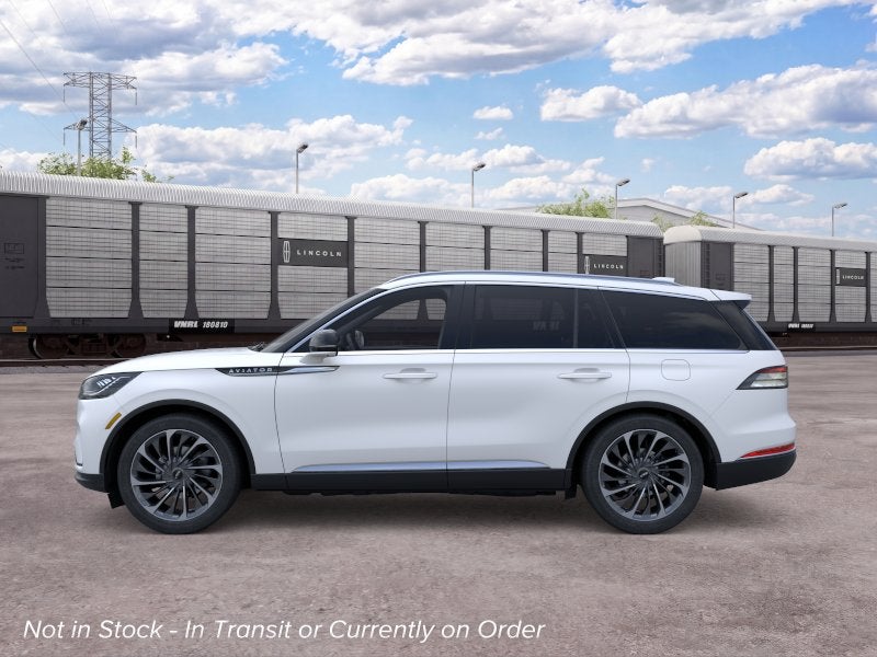 2026 Lincoln Aviator — rear three-quarter view