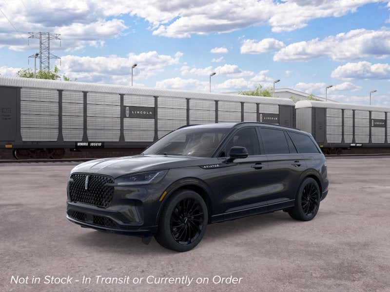 2026 Lincoln Aviator Reserve in Infinite Black Metallic Clearcoat — front three-quarter view