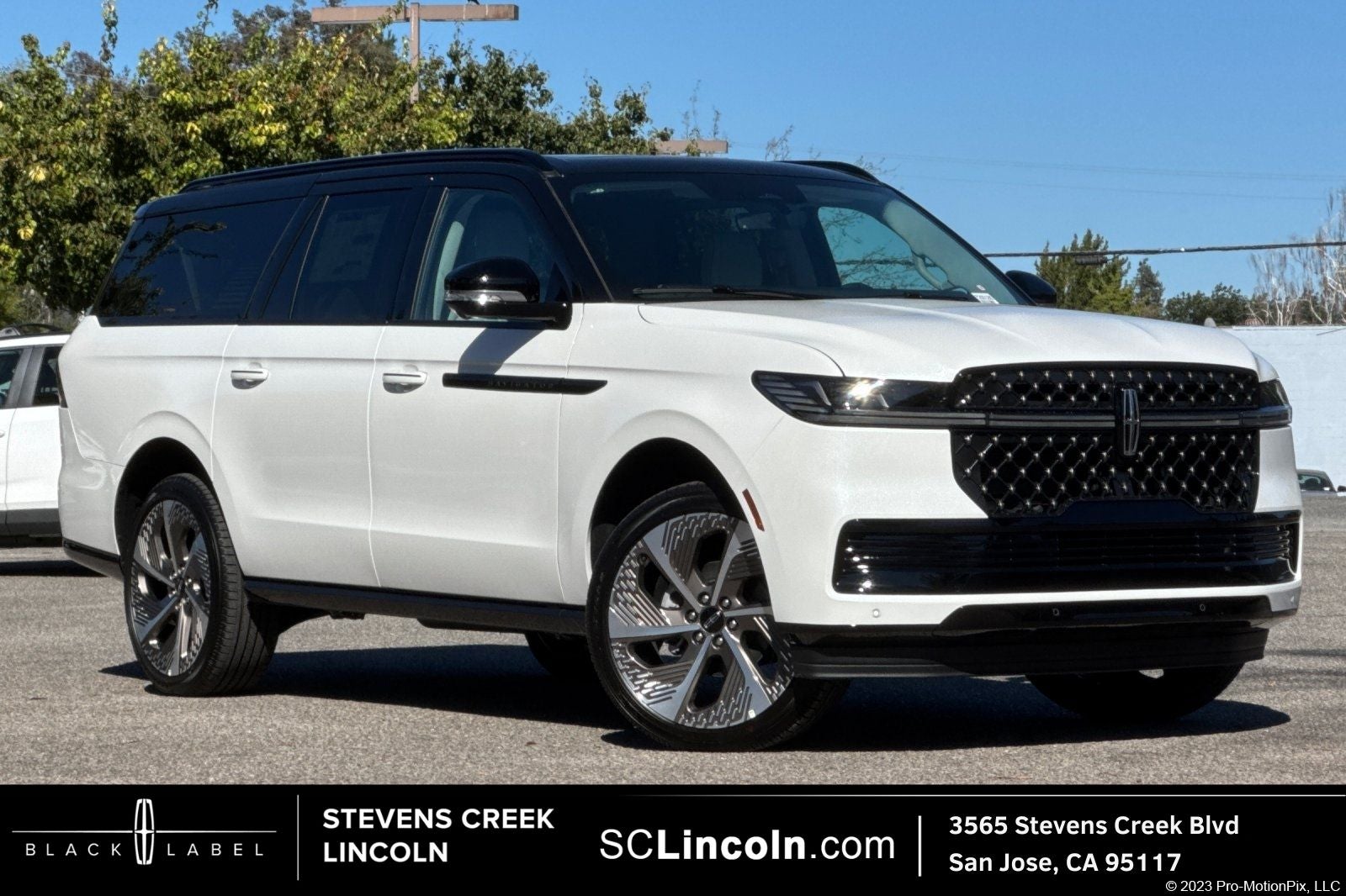 2026 Lincoln Navigator L