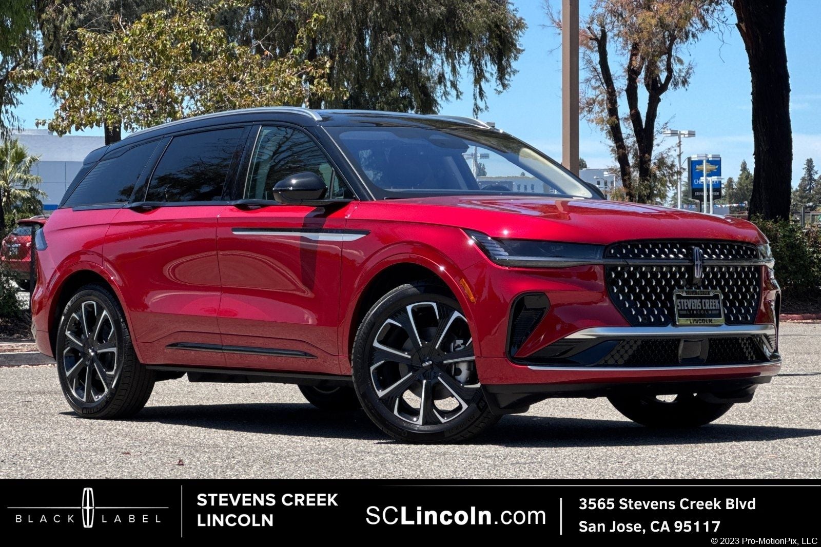 2026 Lincoln Nautilus Reserve in Red — front three-quarter view