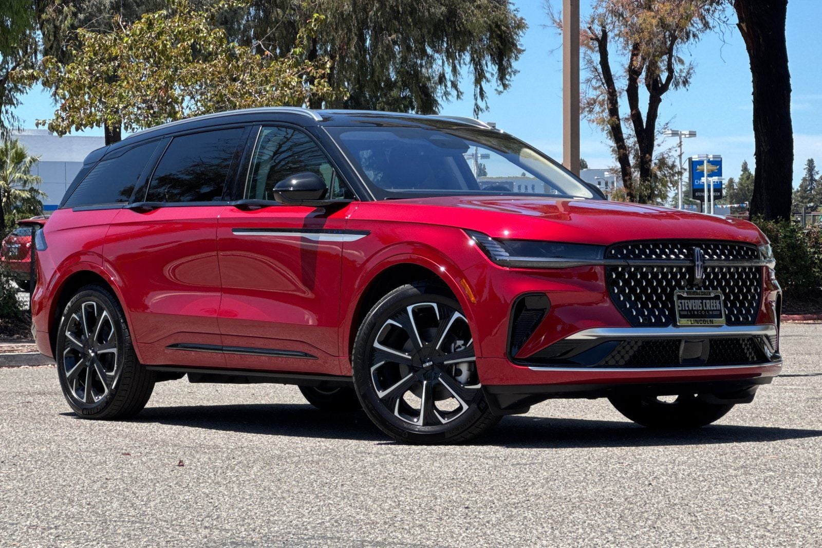 2026 Lincoln Nautilus — side profile view