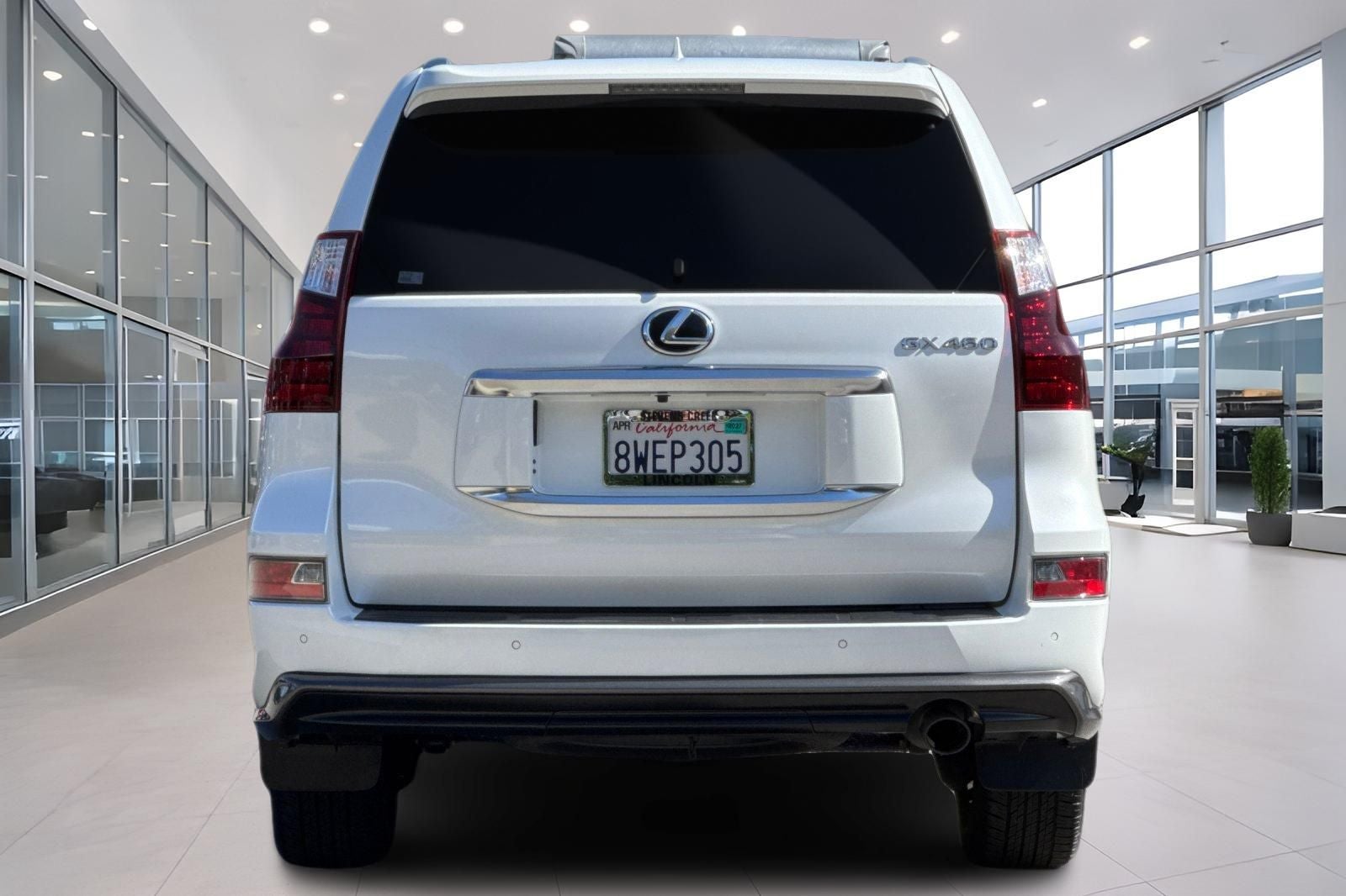 2021 Lexus GX — detail view